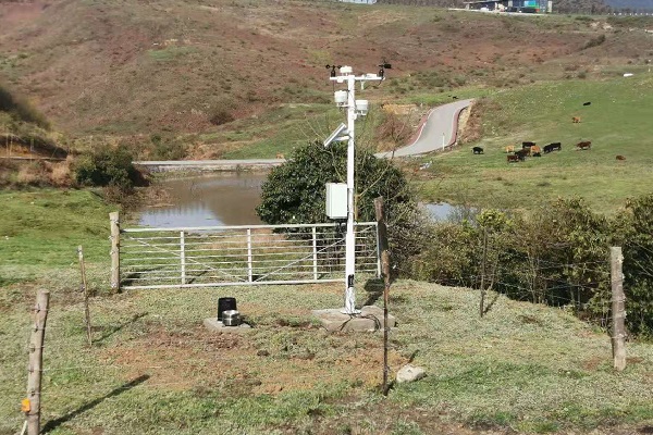 水庫氣象監(jiān)測設(shè)備圖片2 水庫氣象監(jiān)測設(shè)備圖片2